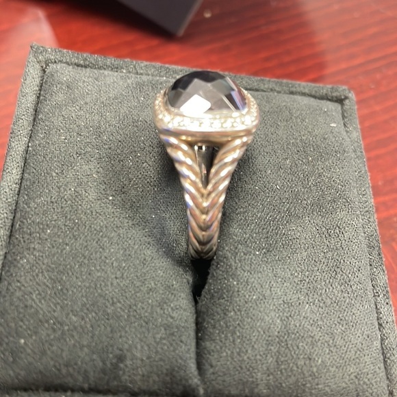 The Albion® Collection’s unique cushion-cut center stone - Picture 2 of 5